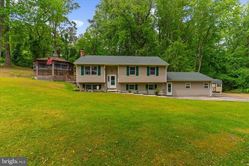 5655 Floral Cir, Saint Leonard, MD, 20685-2624 | Card Image