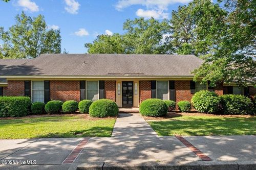 809 Greenbriar Rd, Kinston, NC, 28501-3554 | Card Image