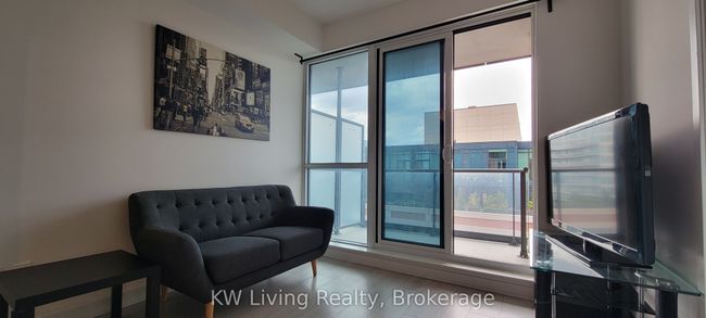 1117 - 31 Tippett Rd, Condo with 1 bedrooms, 1 bathrooms and null parking in Toronto ON | Image 11
