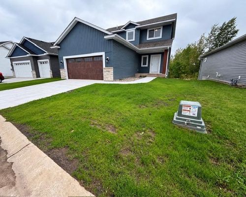 981 45th Ave Ne, Saint Cloud, MN, 56304-4666 | Card Image