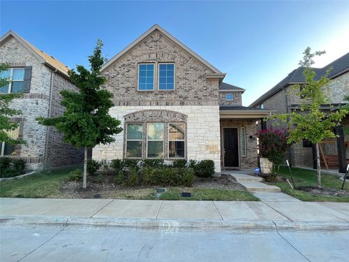 12765 Friar St, Farmers Branch, TX, 75234-1311 | Card Image