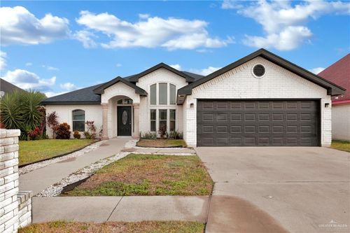 1506 Calle Espana, Pharr, TX, 78577-7058 | Card Image