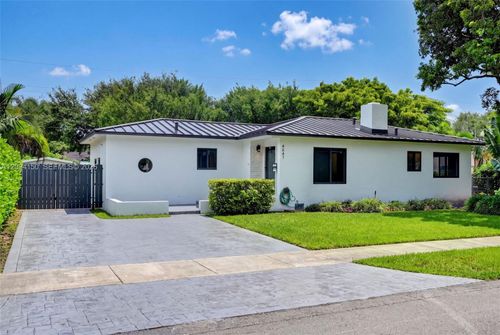 4547 Sw 16th St, Miami, FL, 33134 | Card Image