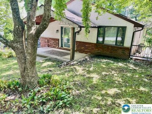 105 Fulmer Rd, Perkiomenville, PA, 18074-9734 | Card Image