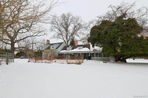 6 Callahan Rd, Northport, NY, 11768-1429 | Card Image