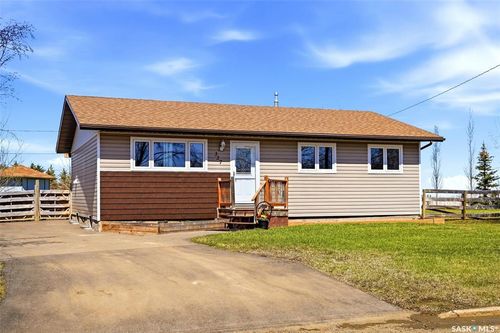 327 Coteau St, Milestone, SK, S0G | Card Image