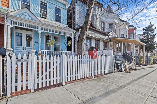 2158 Hughes Avenue, New York, NY, 10457 | Card Image