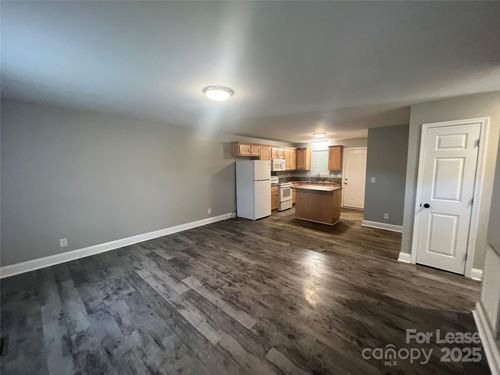 apt-g-305 Benton Dr, Stanley, NC, 28164-1946 | Card Image