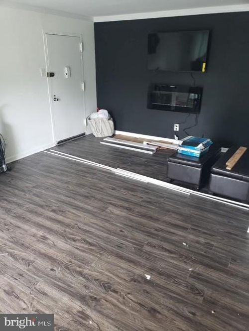 1-2301 Olson St, TEMPLE HILLS, MD, 20748-3268 | Card Image