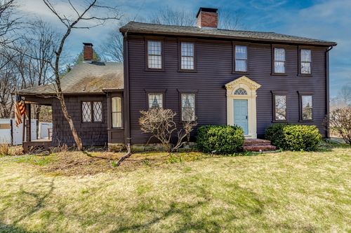 678 North Main, Attleboro, MA, 02703 | Card Image