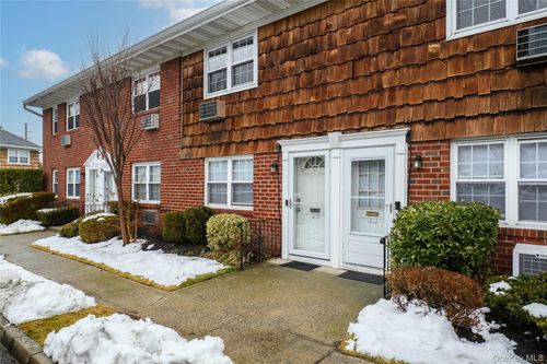 2b-1 Anchorage Ln, Oyster Bay, NY, 11771-2719 | Card Image
