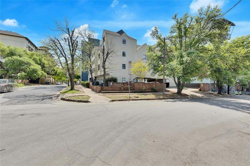 apt-203-2510 San Gabriel St, Austin, TX, 78705-4330 | Card Image