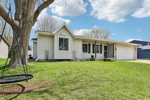 1008 Eric Ln, Waunakee, WI, 53597-1901 | Card Image