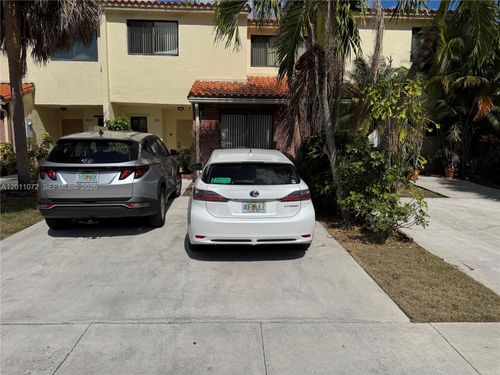 3811-3811 Simms St, Hollywood, FL, 33021-3029 | Card Image