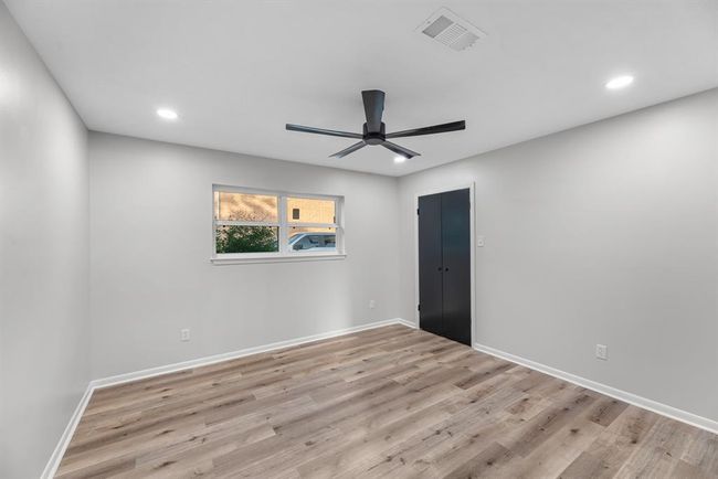 213 Westview Dr, House other with 4 bedrooms, 3 bathrooms and 3 parking in Sealy TX | Image 30