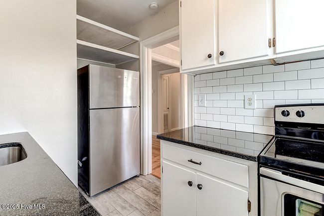 D-9 - 2940 Oleander Dr, Condo with 1 bedrooms, 1 bathrooms and null parking in Wilmington NC | Image 12