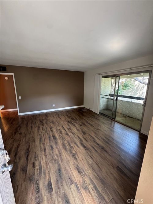 unit-d-2859 S Fairview St, Santa Ana, CA, 92704-7702 | Card Image
