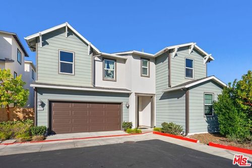 1203 Beach Ln, Harbor City, CA, 90710-3514 | Card Image