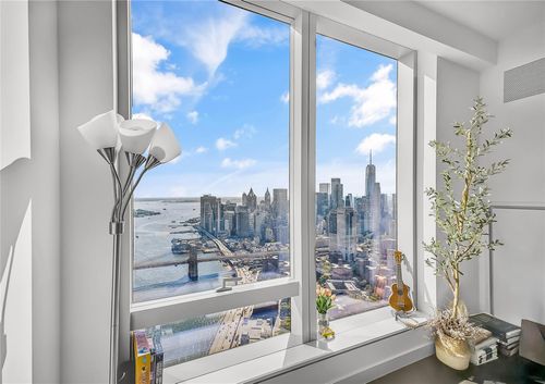73k-252 South St, New York, NY, 10002 | Card Image