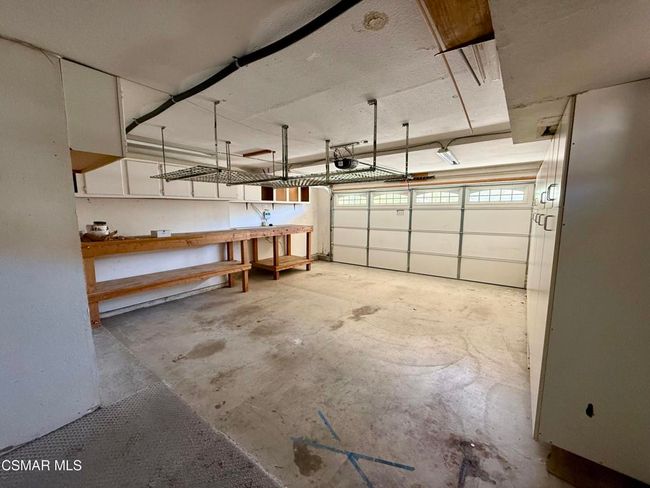 Garage | Image 45