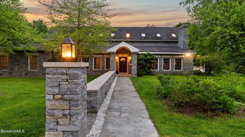 1488 State Rd, Richmond, MA, 01254-5096 | Card Image