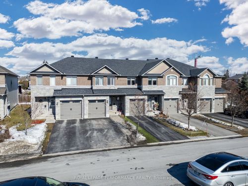 511 Voie Du Pin Rouge Way, Orleans - Convent Glen and Area, ON, K1W0C4 | Card Image