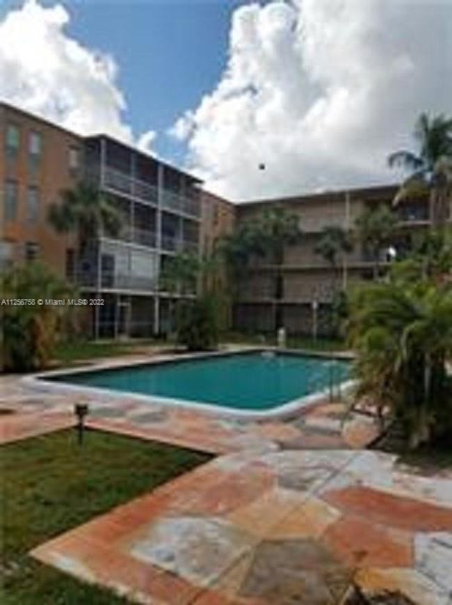 APT-110 - 4848 Nw 24 Th Ct, Condo with 1 bedrooms, 1 bathrooms and null parking in Lauderdale Lakes FL | Image 20