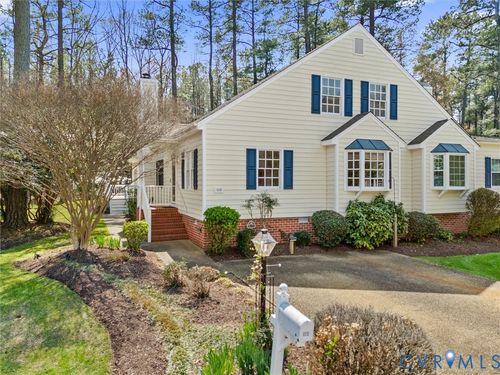 1115 Fort Hayes Dr, South Prince George, VA, 23805-9122 | Card Image