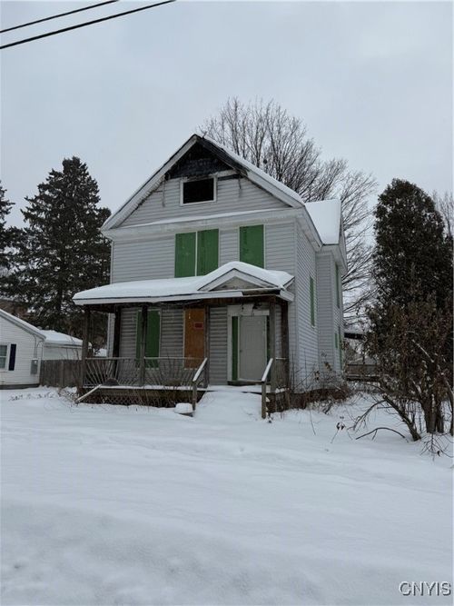 11 Flagg St, Whitesboro, NY, 13492-1513 | Card Image