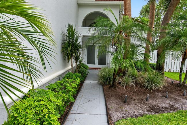 5086 Prairie Dunes Village Cir, House other with 3 bedrooms, 3 bathrooms and null parking in Lake Worth FL | Image 40