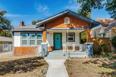 View of front of property with a porch | Image 1