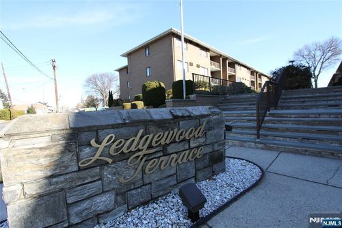 462 A Liberty St, Little Ferry, NJ, 07643 | Card Image