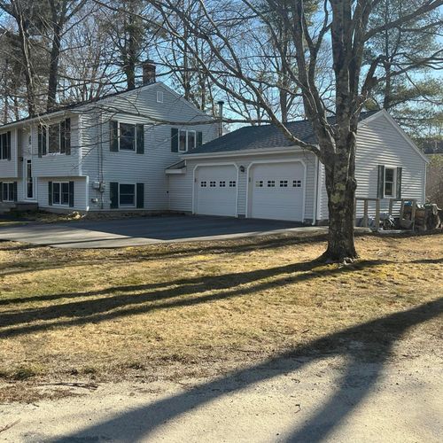 1 Carolyn Street, Topsham, ME, 04086 | Card Image