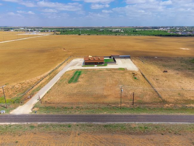 10408 E Midway Rd, House other with 4 bedrooms, 3 bathrooms and 4 parking in Big Spring TX | Image 60