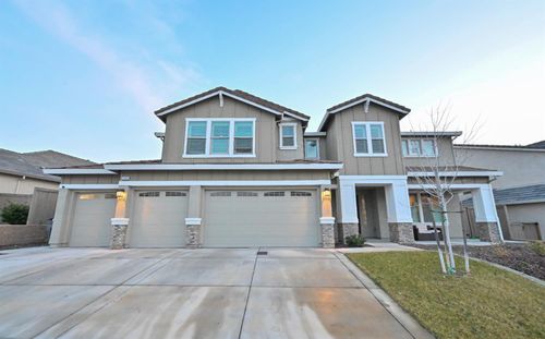2950 Laredo Dr, Rocklin, CA, 95765-5636 | Card Image