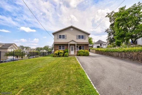95 Kiel Ave, Butler, NJ, 07405 | Card Image