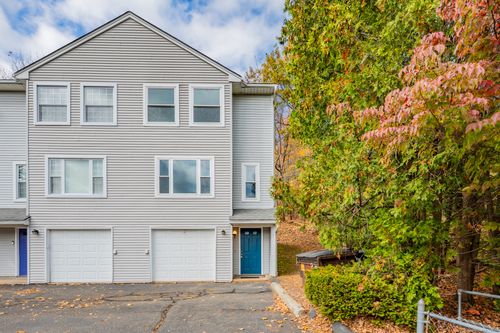 137-137 Knowles Ave, Middletown, CT, 06457-3116 | Card Image