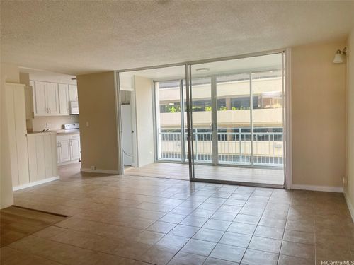 307-419A Atkinson Dr, Honolulu, HI, 96814-4711 | Card Image
