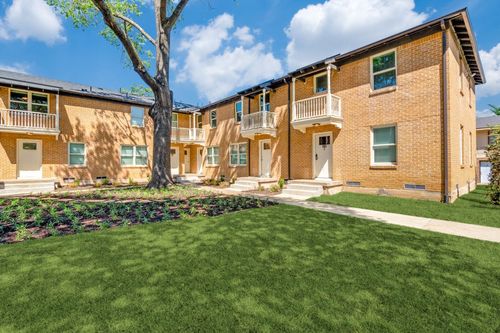 a2-1001 N Crawford St, Dallas, TX, 75203-1334 | Card Image