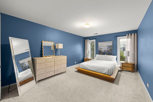 APT-2-2 - 2051 Creekside Dr, Condo with 1 bedrooms, 1 bathrooms and 1 parking in Wheaton IL | Image 15