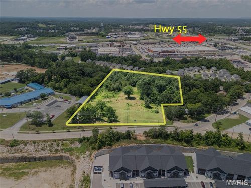813 American Legion Dr, Festus, MO, 63028-2629 | Card Image
