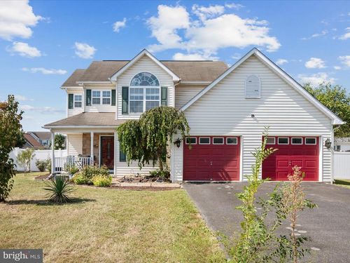 155 Fenimore Dr, INWOOD, WV, 25428-4425 | Card Image