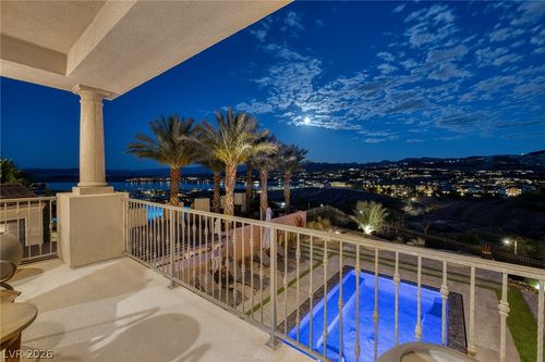 99 Rezzonico Dr, Henderson, NV, 89011-2811 | Card Image