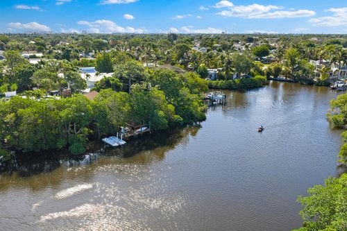 702 Warren Dr, Jupiter, FL, 33458-4036 | Card Image