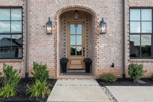 12014 Kenai Cir, Woodway, TX, 76712-2685 | Card Image