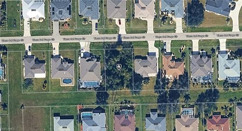 27069 Tierra Del Fuego Cir, PUNTA GORDA, FL, 33983-5412 | Card Image