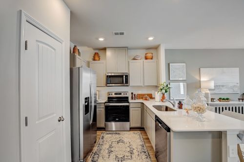 1329 Churchill Lane, Lewisburg, TN, 37091 | Card Image
