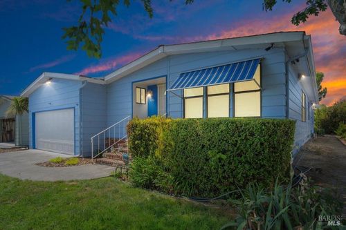 spc-130-1945 Piner Rd, Santa Rosa, CA, 95403-2459 | Card Image