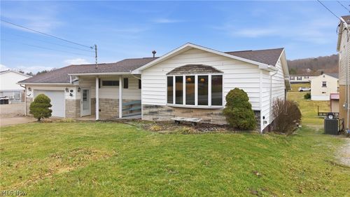 1443 Harris Hwy, Parkersburg, WV, 26101-7595 | Card Image