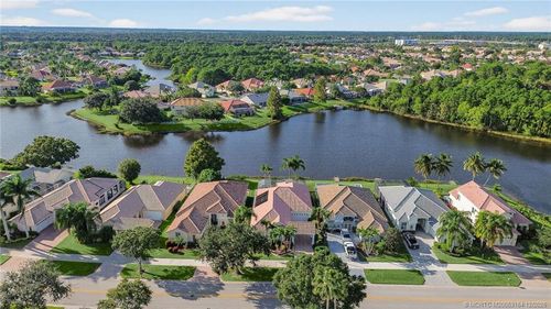 618 Sw Lake Charles Cir, Port St. Lucie, FL, 34986-3429 | Card Image
